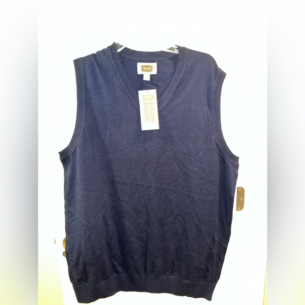 Men’s sweater vest